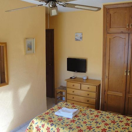 Hostal Cristina Denia Exterior photo